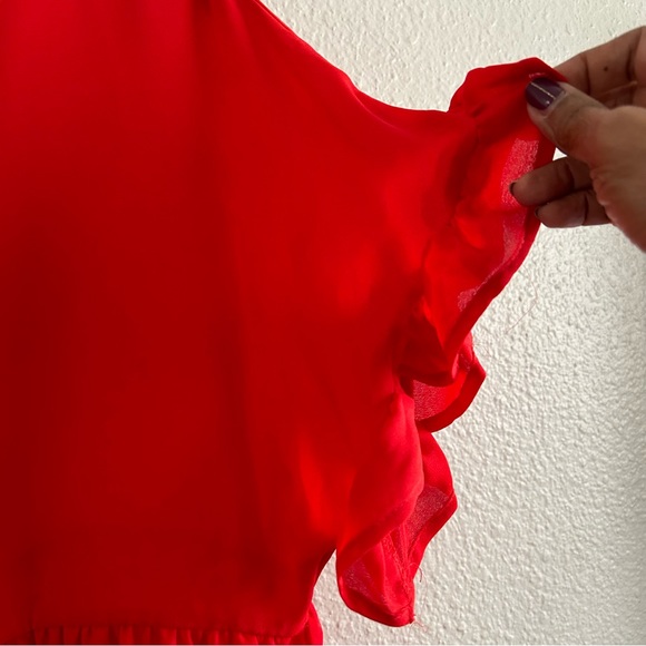 Jun & Ivy Babydoll Red Pullover Top Sz L Swingy Roomy Flutter Valentine Peplum - Picture 6 of 9